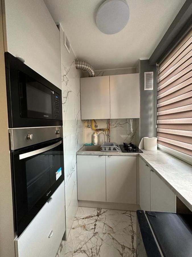 Luxury Apartaments Klimatyzacja 6 ラドム エクステリア 写真